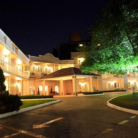 Hotel Real Del Bosque Golf And Spa Tula de Allende Bagian luar foto