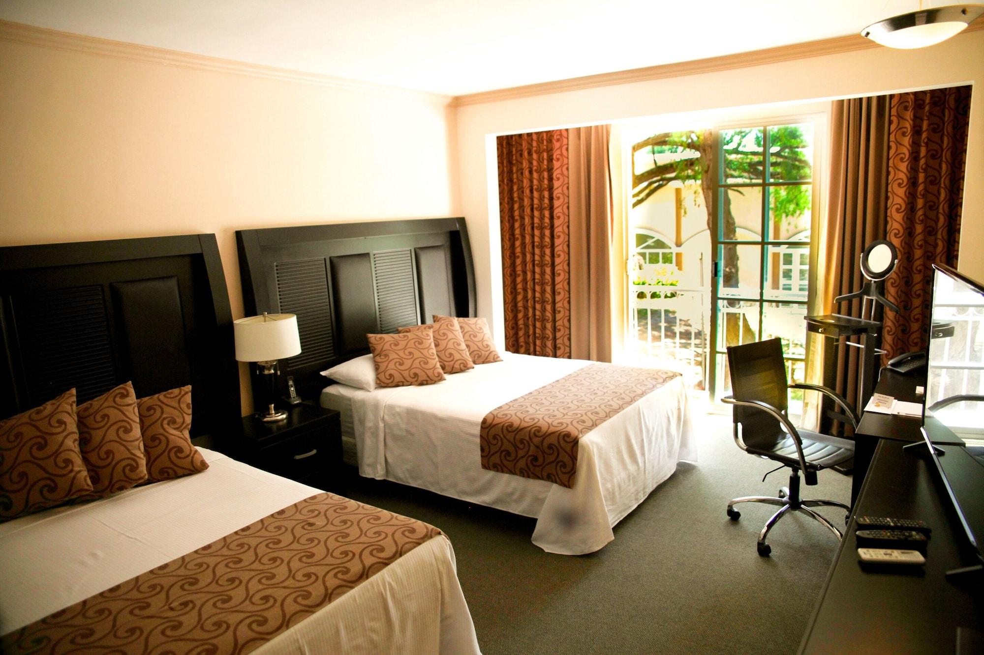 Hotel Real Del Bosque Golf And Spa Tula de Allende Bagian luar foto